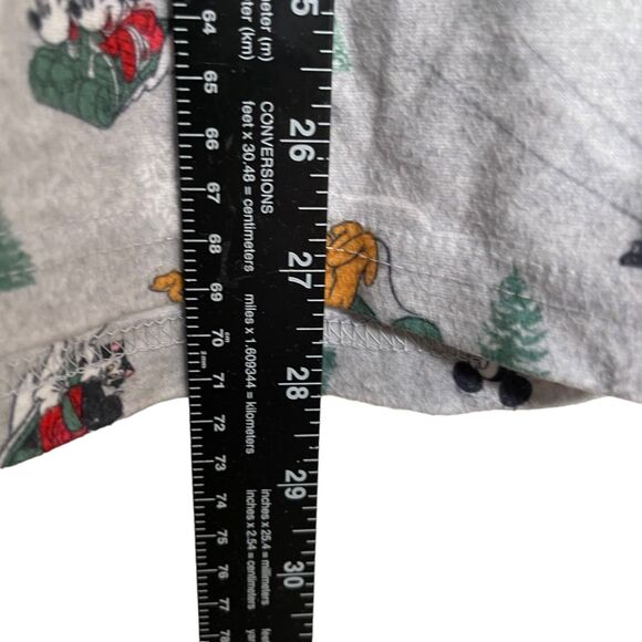 Disney Mickey and Friends Sleep Shirt Women's Medium Gray Winter Holiday - Picture 4 of 7